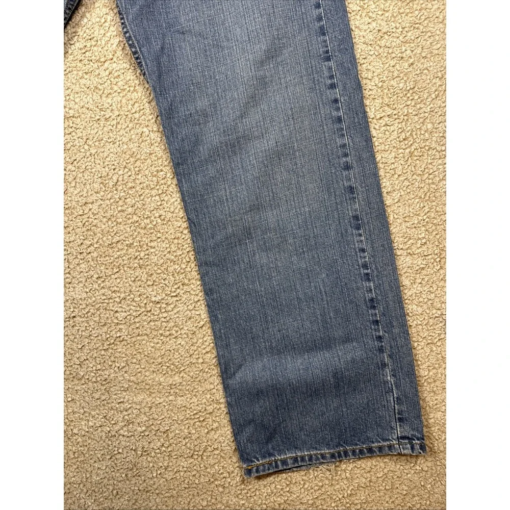 Levis waist measure